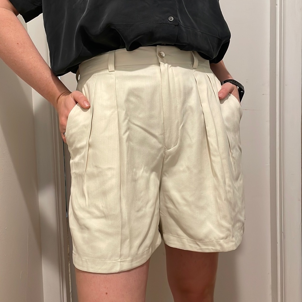 Tommy Bahama 100% Silk High Waisted Shorts